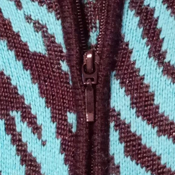 Like New RARE Vintage 90s Susan Bristol Petites Animal Print Zip-Front Cardigan - Picture 4 of 5